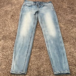 Denizen from Levi’s Low-Rise Jeggings Size 1-W25